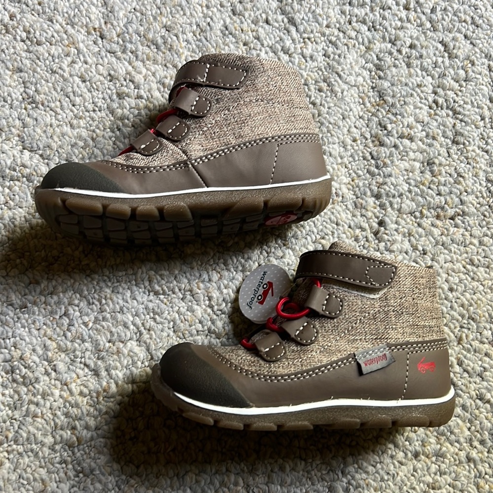 NWT See Kai Run toddler boots